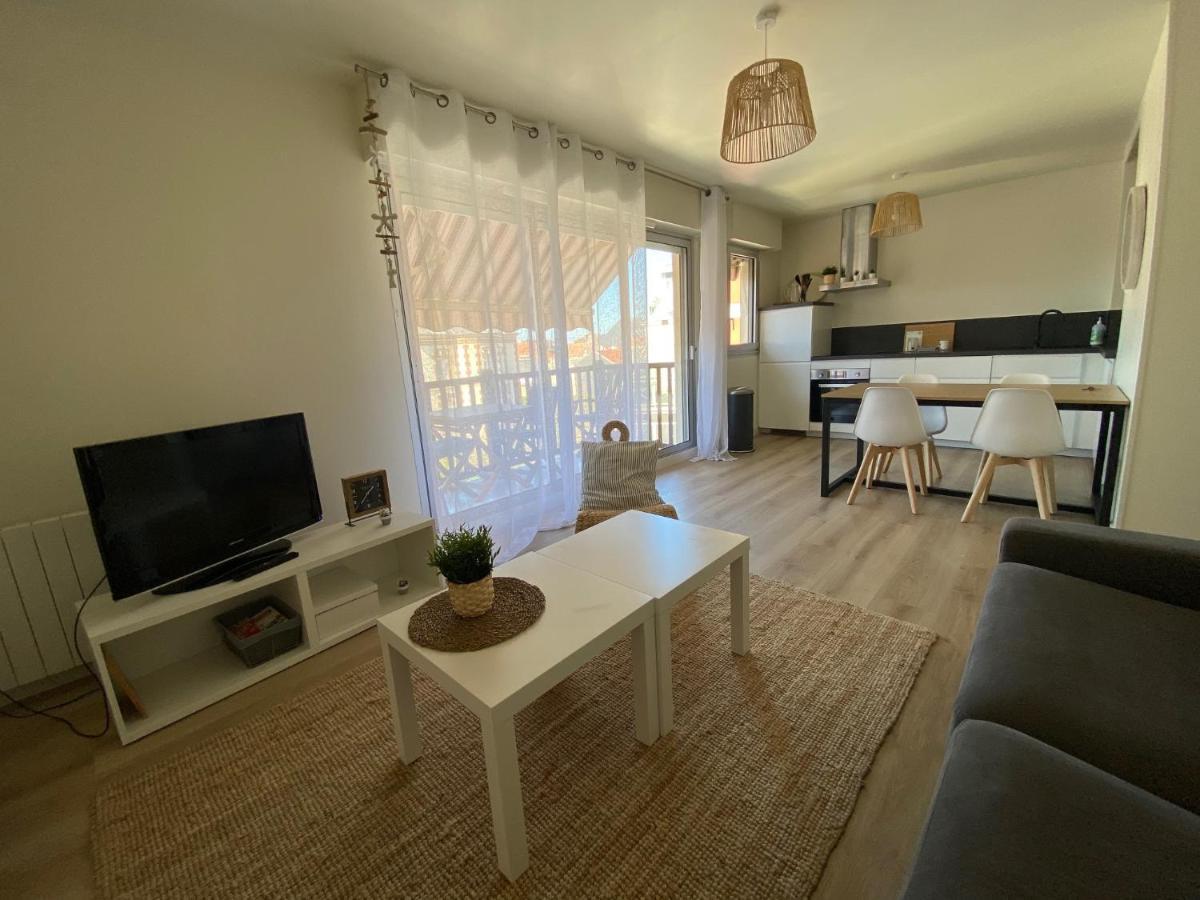 Hyper Centre - 2 Pieces Tout Confort - Terrasse - Ascenseur - Cabourg Dış mekan fotoğraf